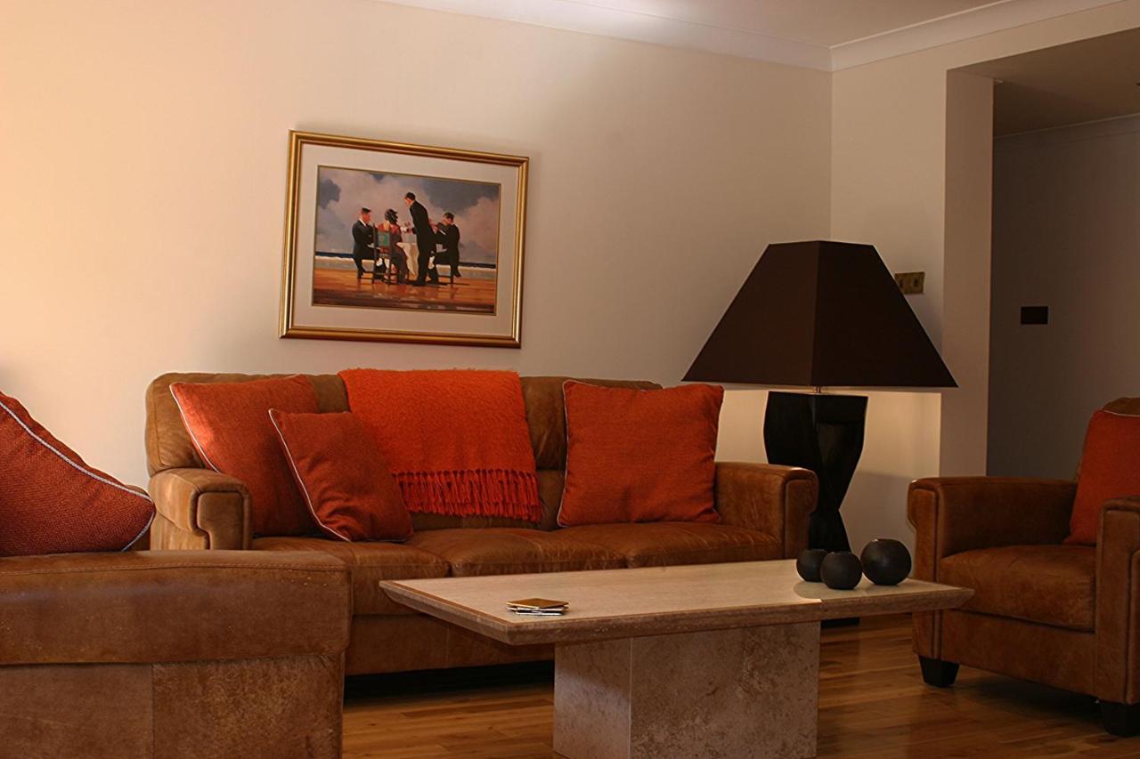 Kingsview Apartment Stirling Luaran gambar
